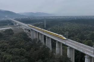 穆里尼奥：热刺的奖杯陈列室空空荡荡，却在决赛前两天解雇我